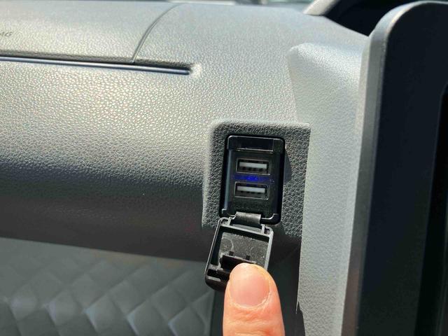 タントフレンドシップ　スローパー　Ｌ車椅子乗車用　スロープ付車　純正メモリーナビ　ＣＤ　ＤＶＤ　純正ドライブレコーダー　純正ＥＴＣ　両側手動スライドドア　サイドミラー手動開閉　衝突回避支援ブレーキ　誤発進抑制装置　アイドリングストップ（千葉県）の中古車