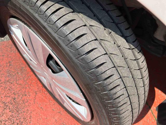 タントフレンドシップ　スローパー　Ｌ車椅子乗車用　スロープ付車　純正メモリーナビ　ＣＤ　ＤＶＤ　純正ドライブレコーダー　純正ＥＴＣ　両側手動スライドドア　サイドミラー手動開閉　衝突回避支援ブレーキ　誤発進抑制装置　アイドリングストップ（千葉県）の中古車