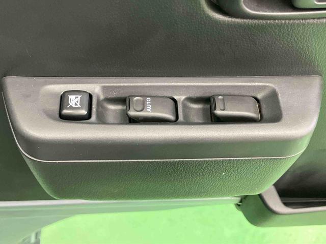 ハイゼットトラックエクストラＳＡIIIｔ４ＷＤ　５速ＭＴ　荷台三方開　リヤ４枚リーフ　荷台作業灯　ＬＥＤヘッドライト　バッテリーカバー　リヤスモークがラス　ＡＭ／ＦＭラジオ　衝突被害軽減装置　サイドレバー式駐車ブレーキ　大型アシストグリップ（千葉県）の中古車