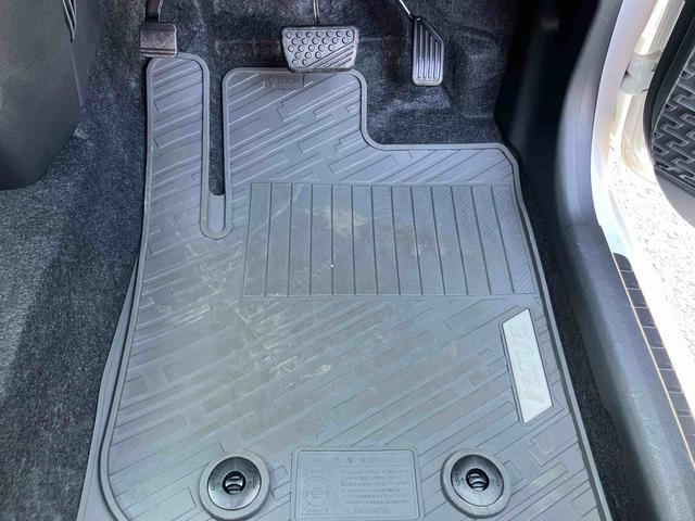 ムーヴカスタム RS ハイパーリミテッドSAIIIパノラマカメラ連動フルセグナビ USB接続 HDMI接続 ブルートゥース対応 運転席シートヒーター 衝突被害軽減ブレーキ 横滑り防止装置 バニティーミラー付き左右サンバイザー+LED室内灯(千葉県)の中古車