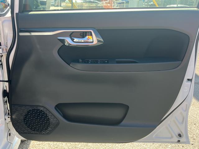 ムーヴカスタム X VS SAIIICDラジオチューナー AUX接続 衝突被害軽減ブレーキ 横滑り防止装置 運転席シートヒーター オートライト オートハイビーム マニュアルレベリング機能付LEDヘッドライト アイドリングストップ(千葉県)の中古車