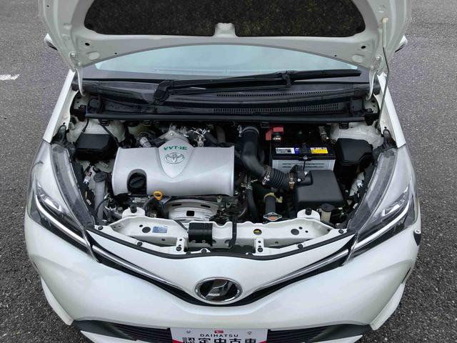 ヴィッツ1.3F LEDエディションナビ/BT/TV/DISC/バックカメラ 電動コーナーポール LEDヘッドライト プッシュボタンスターター 電動格納ドアミラー オートライト/ハイビーム 横滑り防止装置 衝突被害軽減ブレーキ(千葉県)の中古車