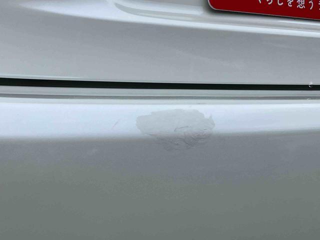 ヴィッツ1.3F LEDエディションナビ/BT/TV/DISC/バックカメラ 電動コーナーポール LEDヘッドライト プッシュボタンスターター 電動格納ドアミラー オートライト/ハイビーム 横滑り防止装置 衝突被害軽減ブレーキ(千葉県)の中古車