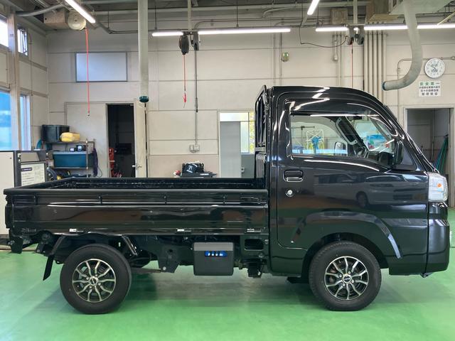 ハイゼットトラックエクストラバックカメラ連動フルセグナビ ブルートゥース対応 ETC 荷台作業灯 テールゲートチェーン ゲートプロテクター 社外12インチアルミホイール キーレスエントリー 助手席シートバックポケット(千葉県)の中古車