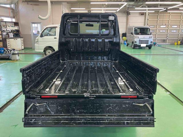 ハイゼットトラックエクストラバックカメラ連動フルセグナビ　ブルートゥース対応　ＥＴＣ　荷台作業灯　テールゲートチェーン　ゲートプロテクター　社外１２インチアルミホイール　キーレスエントリー　助手席シートバックポケット（千葉県）の中古車