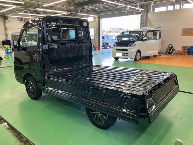 ハイゼットトラックエクストラバックカメラ連動フルセグナビ　ブルートゥース対応　ＥＴＣ　荷台作業灯　テールゲートチェーン　ゲートプロテクター　社外１２インチアルミホイール　キーレスエントリー　助手席シートバックポケット（千葉県）の中古車