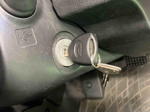 ハイゼットトラックエクストラバックカメラ連動フルセグナビ　ブルートゥース対応　ＥＴＣ　荷台作業灯　テールゲートチェーン　ゲートプロテクター　社外１２インチアルミホイール　キーレスエントリー　助手席シートバックポケット（千葉県）の中古車