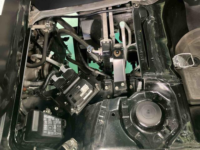 ハイゼットトラックエクストラバックカメラ連動フルセグナビ　ブルートゥース対応　ＥＴＣ　荷台作業灯　テールゲートチェーン　ゲートプロテクター　社外１２インチアルミホイール　キーレスエントリー　助手席シートバックポケット（千葉県）の中古車