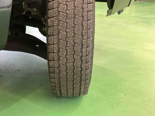 ハイゼットトラックエクストラバックカメラ連動フルセグナビ　ブルートゥース対応　ＥＴＣ　荷台作業灯　テールゲートチェーン　ゲートプロテクター　社外１２インチアルミホイール　キーレスエントリー　助手席シートバックポケット（千葉県）の中古車