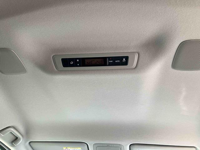 ノアハイブリッドG9型ナビ/TV/DVD/BT バックカメラ ETC ハイブリッド 前後コーナーセンサー リモコンエンジンスターター ワイヤレス充電 クルコン LEDヘッドライト オートライト 革巻ステアリング アルミ(千葉県)の中古車