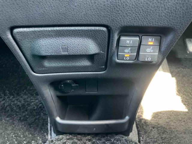 ノアハイブリッドG9型ナビ/TV/DVD/BT バックカメラ ETC ハイブリッド 前後コーナーセンサー リモコンエンジンスターター ワイヤレス充電 クルコン LEDヘッドライト オートライト 革巻ステアリング アルミ(千葉県)の中古車