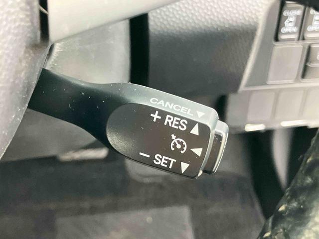 ルーミーカスタムＧ　Ｓナビ／ワンセグ／ＣＤ／ＤＶＤ　ＥＴＣ　ドラレコ　シートヒーター　クルーズコントロール　ＬＥＤヘッドライト　オートライト　オートエアコン　衝突軽減ブレーキ　スマートキー　盗難防止アラーム　アルミホイール（千葉県）の中古車