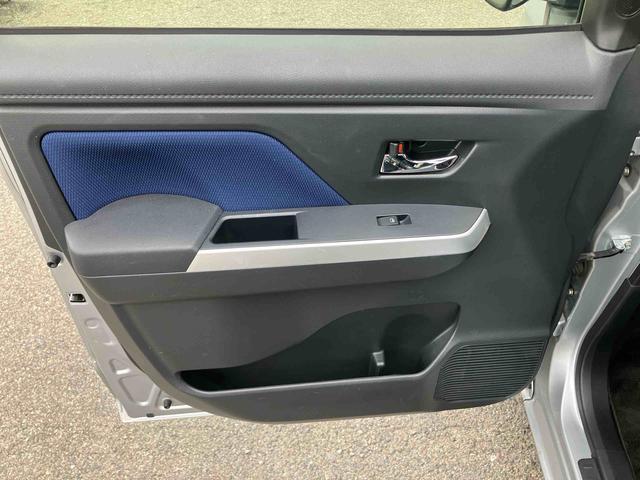 ルーミーカスタムＧ　Ｓナビ／ワンセグ／ＣＤ／ＤＶＤ　ＥＴＣ　ドラレコ　シートヒーター　クルーズコントロール　ＬＥＤヘッドライト　オートライト　オートエアコン　衝突軽減ブレーキ　スマートキー　盗難防止アラーム　アルミホイール（千葉県）の中古車