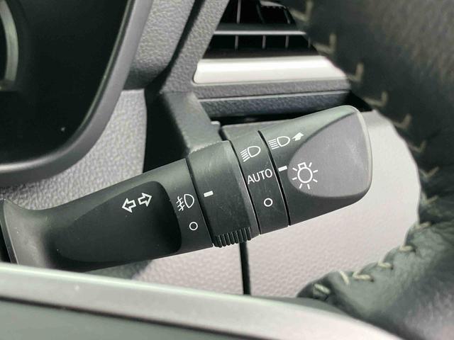 トールカスタムＧナビ／ＴＶ／ＤＶＤ／ＢＴ／ＵＳＢ　バックカメラ　前後ドラレコ　ＥＴＣ　全車速追従クルコン　ＬＥＤヘッドライト　オートライト　スマアシ　前後コーナーセンサー　電動駐車ブレーキ　キーフリー　アルミホイール（千葉県）の中古車