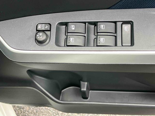 トールカスタムＧナビ／ＴＶ／ＤＶＤ／ＢＴ／ＵＳＢ　バックカメラ　前後ドラレコ　ＥＴＣ　全車速追従クルコン　ＬＥＤヘッドライト　オートライト　スマアシ　前後コーナーセンサー　電動駐車ブレーキ　キーフリー　アルミホイール（千葉県）の中古車