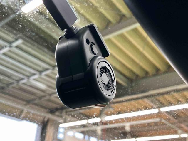 ロッキープレミアムＧ　ＨＥＶＨＥＶ　９型ナビ／ＴＶ／ＤＶＤ／ＢＴ／ＵＳＢ　全周囲カメラ　前後ドラレコ　ＥＴＣ　全車速追従クルコン　ＬＥＤヘッドランプ　オートライト　リヤフォグ　コーナーセンサー　シートヒーター　電動駐車ブレーキ（千葉県）の中古車