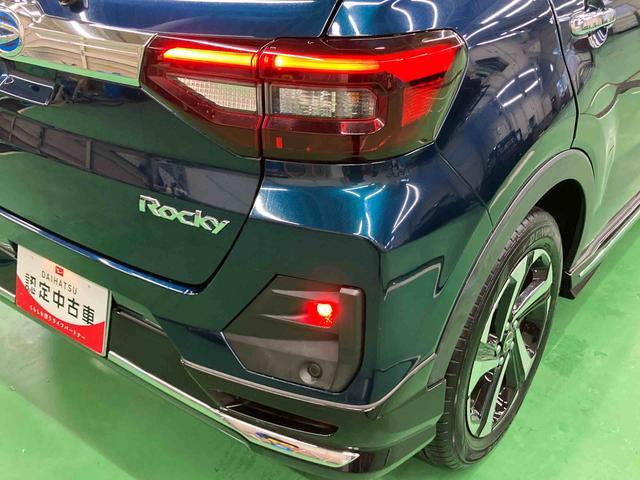 ロッキープレミアムＧ　ＨＥＶＨＥＶ　９型ナビ／ＴＶ／ＤＶＤ／ＢＴ／ＵＳＢ　全周囲カメラ　前後ドラレコ　ＥＴＣ　全車速追従クルコン　ＬＥＤヘッドランプ　オートライト　リヤフォグ　コーナーセンサー　シートヒーター　電動駐車ブレーキ（千葉県）の中古車