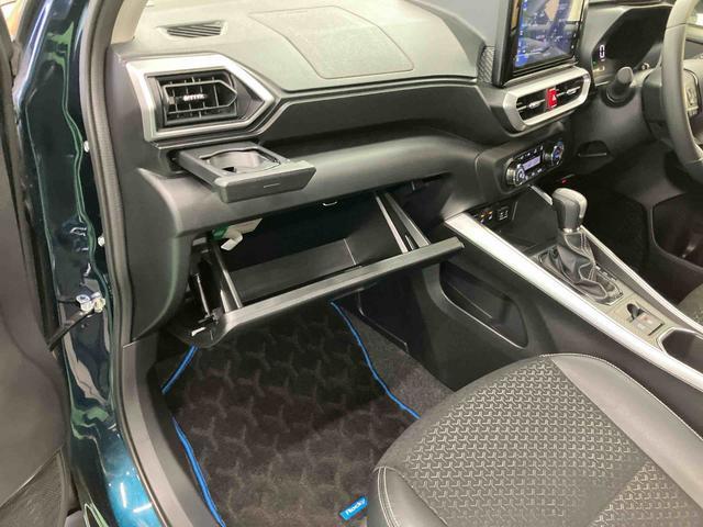 ロッキープレミアムＧ　ＨＥＶＨＥＶ　９型ナビ／ＴＶ／ＤＶＤ／ＢＴ／ＵＳＢ　全周囲カメラ　前後ドラレコ　ＥＴＣ　全車速追従クルコン　ＬＥＤヘッドランプ　オートライト　リヤフォグ　コーナーセンサー　シートヒーター　電動駐車ブレーキ（千葉県）の中古車