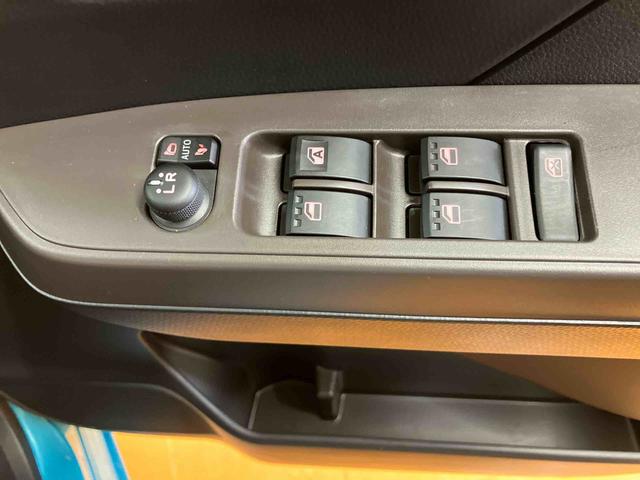 トールＧナビ／ＴＶ／ＤＶＤ／ＢＴ／ＵＳＢ　バックカメラ　前後ドラレコ　ＥＴＣ　ＬＥＤヘッドライト　オートライト　衝突被害軽減ブレーキ　コーナーセンサー　足踏み式駐車ブレーキ　キーフリーシステム　イモビライザー（千葉県）の中古車