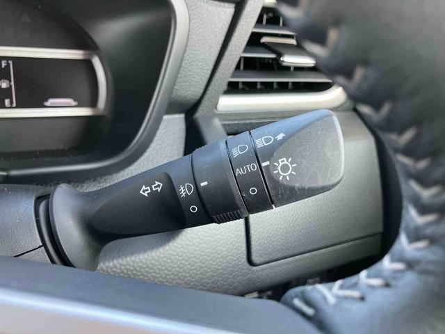 トールカスタムＧ９型ディスプレイオーディオ／ＴＶ／ＢＴ／ＵＳＢ　バックカメラ　全車速追従クルコン　ＬＥＤヘッドライト　オートライト　オートハイビーム　ＡＤＢ　スマアシ　前後コーナーセンサ　電動駐車ブレーキ　キーフリー（千葉県）の中古車