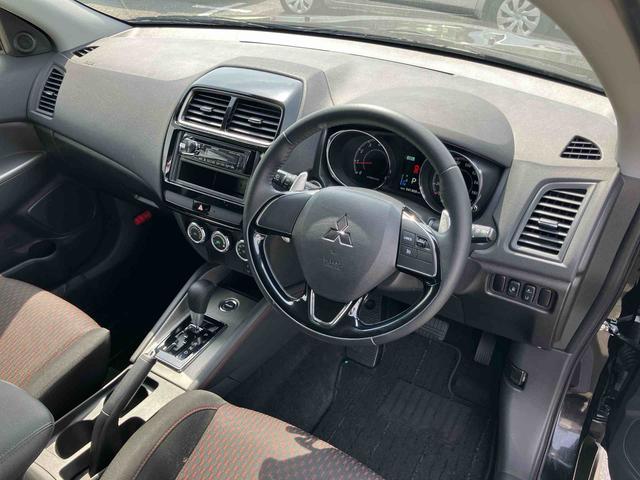 ＲＶＲＧ４ＷＤ　ＣＤ／ラジオ／ＵＳＢ／ＡＵＸ　ＨＩＤヘッドライト　オートライト　オートハイビーム　衝突軽減ブレーキ　横滑り防止装置　ニーエアバッグ　オートＡ／Ｃ　スマートキー　革巻ステアリング　アルミホイール（千葉県）の中古車