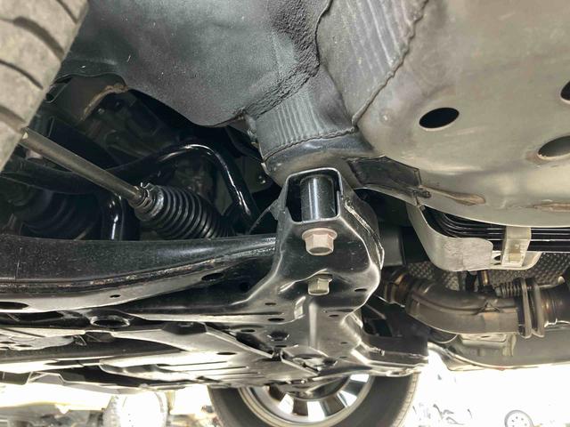 ＲＶＲＧ４ＷＤ　ＣＤ／ラジオ／ＵＳＢ／ＡＵＸ　ＨＩＤヘッドライト　オートライト　オートハイビーム　衝突軽減ブレーキ　横滑り防止装置　ニーエアバッグ　オートＡ／Ｃ　スマートキー　革巻ステアリング　アルミホイール（千葉県）の中古車