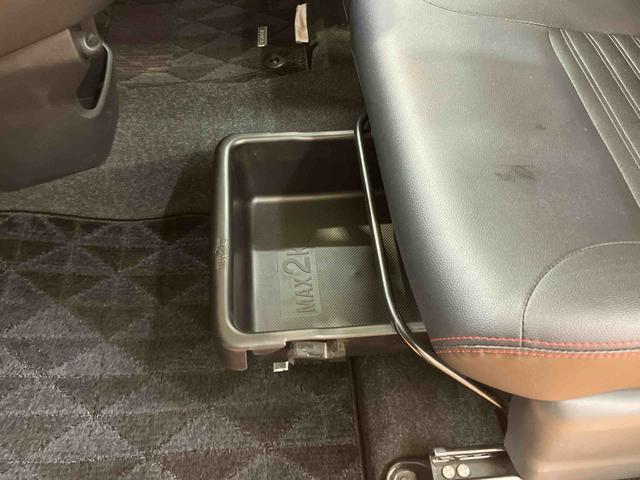 キャストアクティバＧ　ターボ　ＳＡIIバックカメラ連動フルセグナビ　ＵＳＢ接続　ブルートュース対応　ＥＴＣ　社外１５インチアルミホイール　オーバーヘッドコンソール＋ＬＥＤ室内灯　運転席シートヒーター　コートフック付きアシストグリップ（千葉県）の中古車