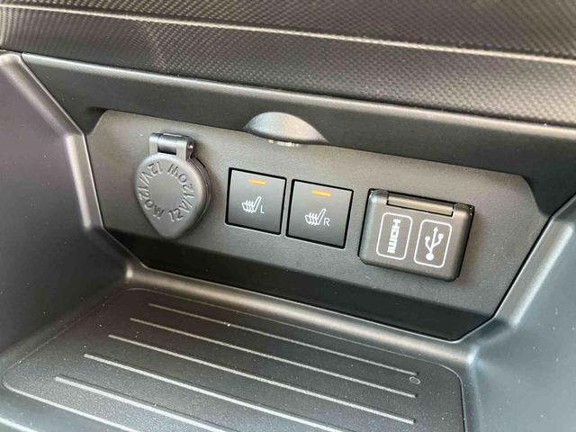 ロッキープレミアムG HEV9型DPオーディオ/BT/TV/USB 全周囲カメラ ステアスイッチ LEDヘッドランプ リヤフォグランプ 17インチアルミ シートヒーター 全車速追従クルコン コーナーセンサー 衝突被害軽減ブレーキ(千葉県)の中古車