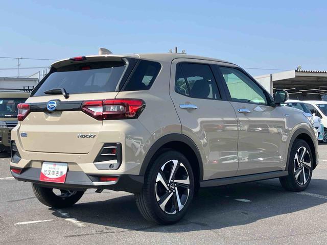 ロッキープレミアムG HEV9型DPオーディオ/BT/TV/USB 全周囲カメラ ステアスイッチ LEDヘッドランプ リヤフォグランプ 17インチアルミ シートヒーター 全車速追従クルコン コーナーセンサー 衝突被害軽減ブレーキ(千葉県)の中古車