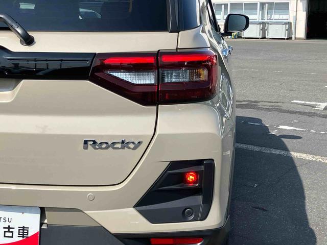 ロッキープレミアムG HEV9型DPオーディオ/BT/TV/USB 全周囲カメラ ステアスイッチ LEDヘッドランプ リヤフォグランプ 17インチアルミ シートヒーター 全車速追従クルコン コーナーセンサー 衝突被害軽減ブレーキ(千葉県)の中古車