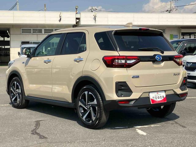 ロッキープレミアムG HEV9型DPオーディオ/BT/TV/USB 全周囲カメラ ステアスイッチ LEDヘッドランプ リヤフォグランプ 17インチアルミ シートヒーター 全車速追従クルコン コーナーセンサー 衝突被害軽減ブレーキ(千葉県)の中古車