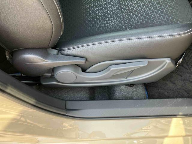 ロッキープレミアムG HEV9型DPオーディオ/BT/TV/USB 全周囲カメラ ステアスイッチ LEDヘッドランプ リヤフォグランプ 17インチアルミ シートヒーター 全車速追従クルコン コーナーセンサー 衝突被害軽減ブレーキ(千葉県)の中古車