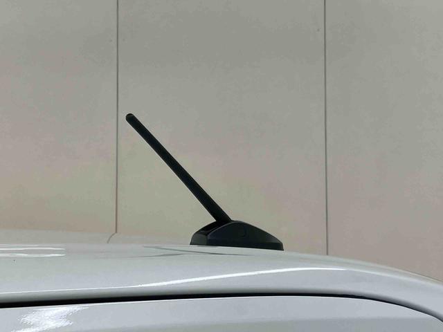 ムーヴキャンバスストライプスＧターボ衝突回避支援　横滑り防止装置　アダプティブクルーズコントロール　オートブレーキホールド付き電動パーキング　前席シートヒーター　置きラクボックス　ホットカップホルダー　前後コーナーセンサー（千葉県）の中古車