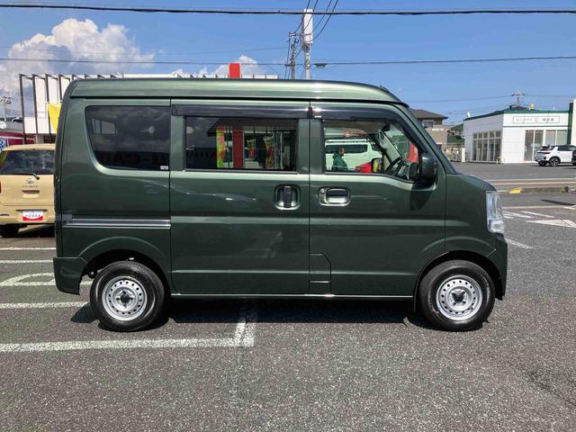 エブリイPCリミテッド純正ナビゲーション/ETC/バックカメラ/エアバック/キーレスエントリー/電動格納ミラー/パワーウインドウ/バイザー/ラバーマット/ホイールカバー/ハロゲンヘッドライト/リア5面スモークガラス(千葉県)の中古車