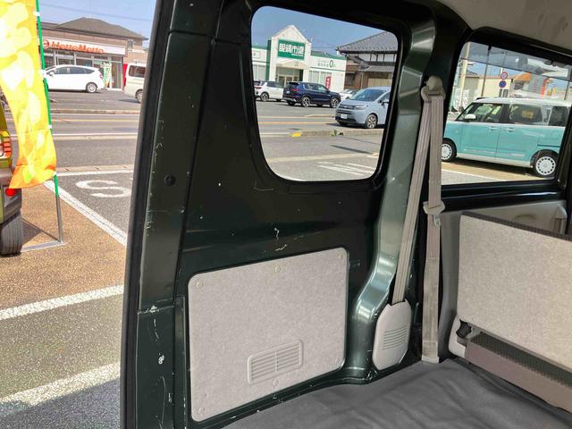 エブリイPCリミテッド純正ナビゲーション/ETC/バックカメラ/エアバック/キーレスエントリー/電動格納ミラー/パワーウインドウ/バイザー/ラバーマット/ホイールカバー/ハロゲンヘッドライト/リア5面スモークガラス(千葉県)の中古車