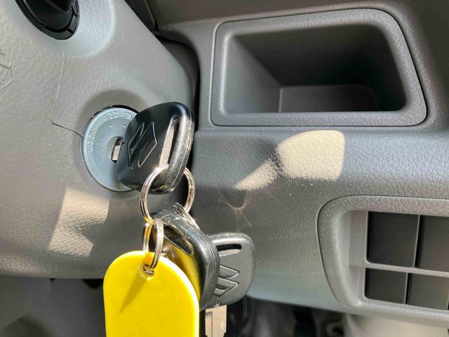 エブリイPCリミテッド純正ナビゲーション/ETC/バックカメラ/エアバック/キーレスエントリー/電動格納ミラー/パワーウインドウ/バイザー/ラバーマット/ホイールカバー/ハロゲンヘッドライト/リア5面スモークガラス(千葉県)の中古車