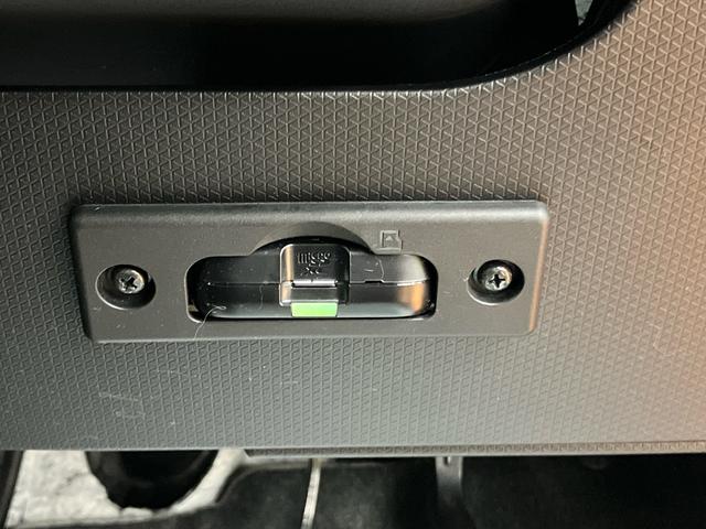 タントＸパノラマカメラ連動フルセグナビ　ＵＳＢ接続　ブルートゥース対応　ＴＶナビキット　フロント．リヤドライブレコーダー連動　運転席ロングスライドシート　前席シートヒーター　前後コーナーセンサー（千葉県）の中古車