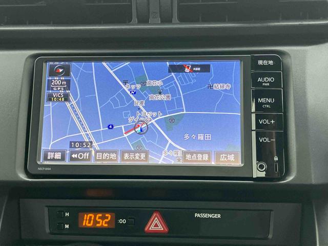 ８６Ｇナビ／ワンセグ／ＢＴ／ＡＵＸ／ＣＤ　バックカメラ　ＥＴＣ　革巻きステアリング　オートライト　サイドレバー式駐車ブレーキ　キーレスエントリー　盗難防止装置　アルミホイール　チルトハンドル機構（千葉県）の中古車