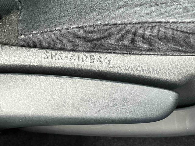 ８６Ｇナビ／ワンセグ／ＢＴ／ＡＵＸ／ＣＤ　バックカメラ　ＥＴＣ　革巻きステアリング　オートライト　サイドレバー式駐車ブレーキ　キーレスエントリー　盗難防止装置　アルミホイール　チルトハンドル機構（千葉県）の中古車