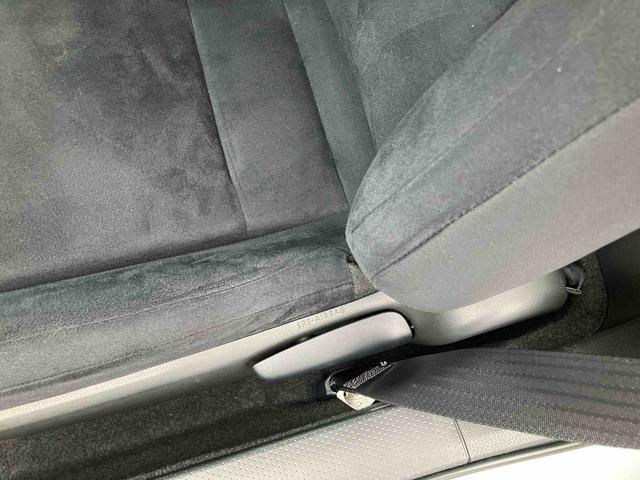 ８６Ｇナビ／ワンセグ／ＢＴ／ＡＵＸ／ＣＤ　バックカメラ　ＥＴＣ　革巻きステアリング　オートライト　サイドレバー式駐車ブレーキ　キーレスエントリー　盗難防止装置　アルミホイール　チルトハンドル機構（千葉県）の中古車