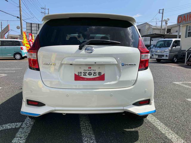 ノートｅ−パワー　Ｘナビゲーション／ケンウッドドライブレコーダー／ＥＴＣ車載器／オートエアコン／ステアリングスイッチ／オートライト／コーナーセンサー／電動格納ミラー／アルミホイール／セキュリティーアラーム（千葉県）の中古車