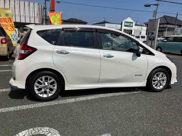 ノートｅ−パワー　Ｘナビゲーション／ケンウッドドライブレコーダー／ＥＴＣ車載器／オートエアコン／ステアリングスイッチ／オートライト／コーナーセンサー／電動格納ミラー／アルミホイール／セキュリティーアラーム（千葉県）の中古車