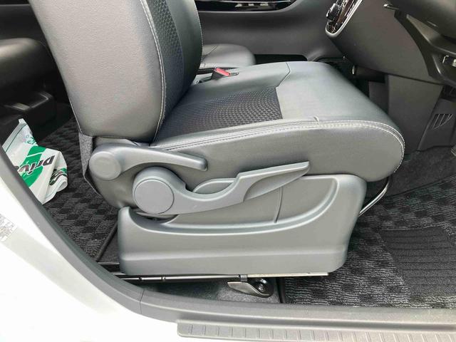 ムーヴカスタム RS ハイパーリミテッドSAIII8型ナビ/BT/TV/DISC/全周囲カメラ/ステアスイッチ 前後ドラレコ ETC ターボ 15インチアルミ LEDヘッド/フォグ スマートキー 運転席シートヒーター/リフター 衝突被害軽減ブレーキ(千葉県)の中古車