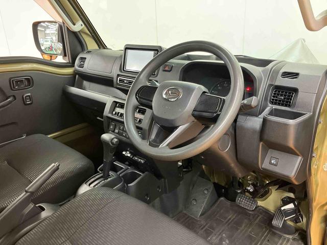 ハイゼットトラックジャンボエクストラバックカメラ連動フルセグナビ　ＵＳＢ接続　ブルートゥース対応　フロント．リヤドライブレコーダー連動　ＥＴＣ　テールゲートチェーン　大型ＬＥＤ作業灯　オーバーヘッドシェルフ　３モード選択電子制御式４ＷＤ（千葉県）の中古車