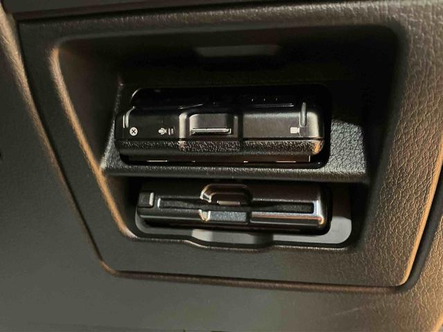 ＭＡＺＤＡ３ファストバック１５Ｓツーリングナビ／ＢＴ／ＴＶ／ＤＩＳＣ／全周囲カメラ／ステアスイッチ　前後ドラレコ　ＥＴＣ　１８インチアルミ　ＬＥＤ前ライト　スマートキー　ドライビングディスプレイ　自動追従クルコン　ＢＳＭ　衝突被害軽減ブレーキ（千葉県）の中古車