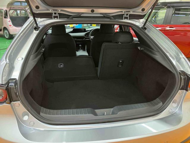 ＭＡＺＤＡ３ファストバック１５Ｓツーリングナビ／ＢＴ／ＴＶ／ＤＩＳＣ／全周囲カメラ／ステアスイッチ　前後ドラレコ　ＥＴＣ　１８インチアルミ　ＬＥＤ前ライト　スマートキー　ドライビングディスプレイ　自動追従クルコン　ＢＳＭ　衝突被害軽減ブレーキ（千葉県）の中古車