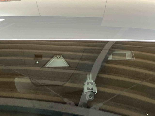 ＭＡＺＤＡ３ファストバック１５Ｓツーリングナビ／ＢＴ／ＴＶ／ＤＩＳＣ／全周囲カメラ／ステアスイッチ　前後ドラレコ　ＥＴＣ　１８インチアルミ　ＬＥＤ前ライト　スマートキー　ドライビングディスプレイ　自動追従クルコン　ＢＳＭ　衝突被害軽減ブレーキ（千葉県）の中古車