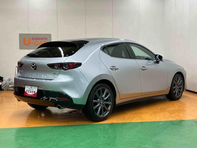 ＭＡＺＤＡ３ファストバック１５Ｓツーリングナビ／ＢＴ／ＴＶ／ＤＩＳＣ／全周囲カメラ／ステアスイッチ　前後ドラレコ　ＥＴＣ　１８インチアルミ　ＬＥＤ前ライト　スマートキー　ドライビングディスプレイ　自動追従クルコン　ＢＳＭ　衝突被害軽減ブレーキ（千葉県）の中古車