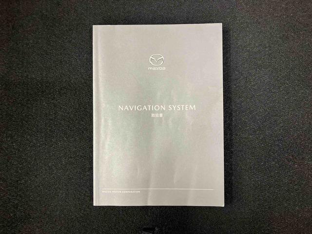 ＭＡＺＤＡ３ファストバック１５Ｓツーリングナビ／ＢＴ／ＴＶ／ＤＩＳＣ／全周囲カメラ／ステアスイッチ　前後ドラレコ　ＥＴＣ　１８インチアルミ　ＬＥＤ前ライト　スマートキー　ドライビングディスプレイ　自動追従クルコン　ＢＳＭ　衝突被害軽減ブレーキ（千葉県）の中古車