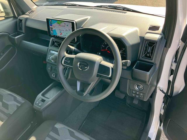 タフトXガラスルーフ 9型ナビ/TV/DVD/BT/USB バックカメラ 前後ドラレコ LEDヘッドランプ オートライト コ−ナ−センサー 電動駐車ブレーキ スマアシ ボタンスタート キーフリー オートA/C(千葉県)の中古車